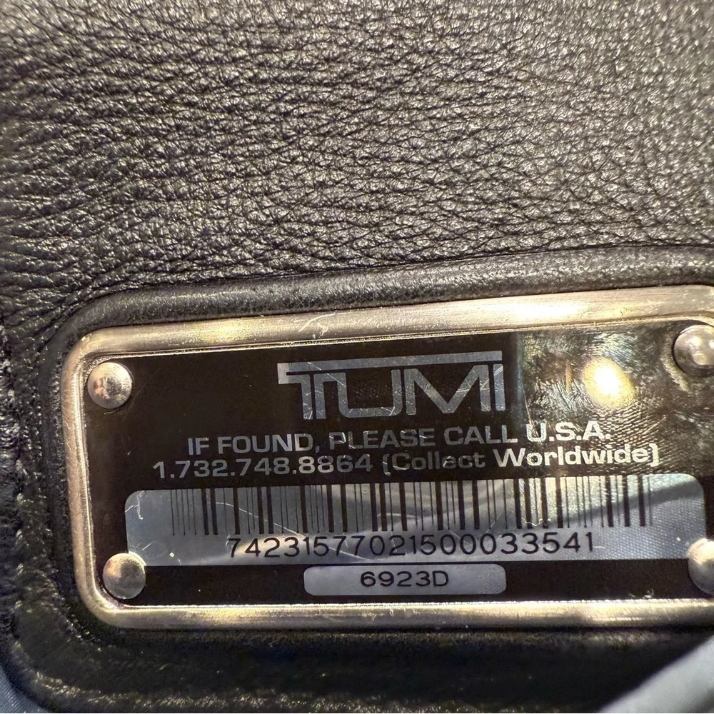 Tumi Shoulder Bag 6923D Bryce Flap Bodybag Cowhide Messenger Grained Leather